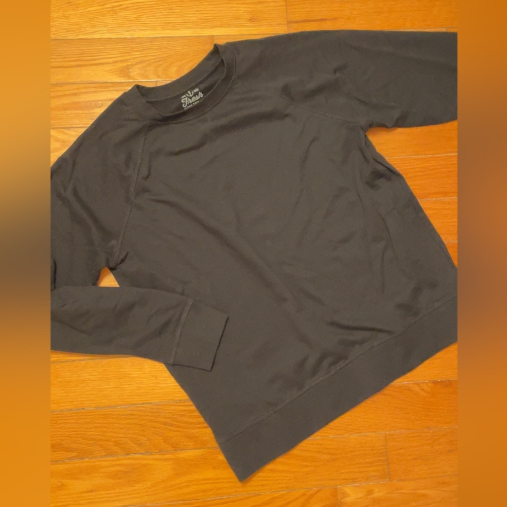 🎉 3 for $10 - Men’s Black Crewneck Sweater